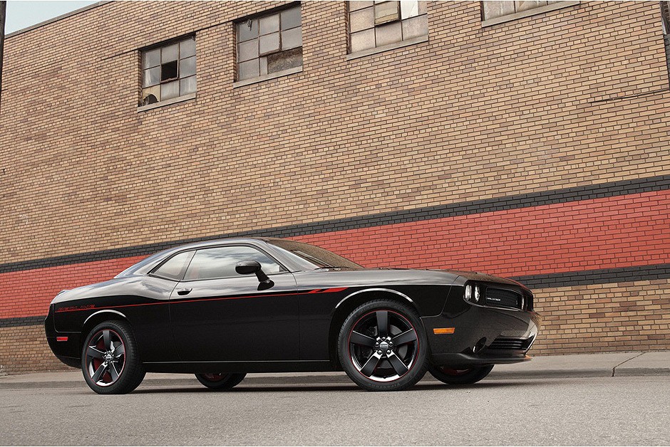 Redline dodge challenger