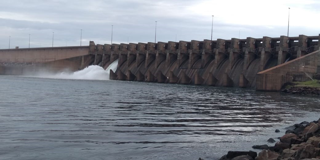 Nível dos reservatórios de hidrelétricas do Sudeste e Centro-Oeste é o menor desde 2015 thumbnail