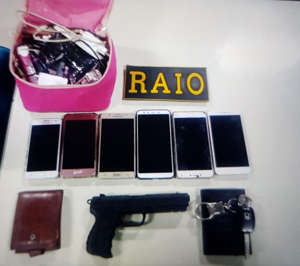 Material foi apreendido com os suspeitos na noite desta segunda-feira (24) em Fortaleza. â Foto: Arquivo pessoal