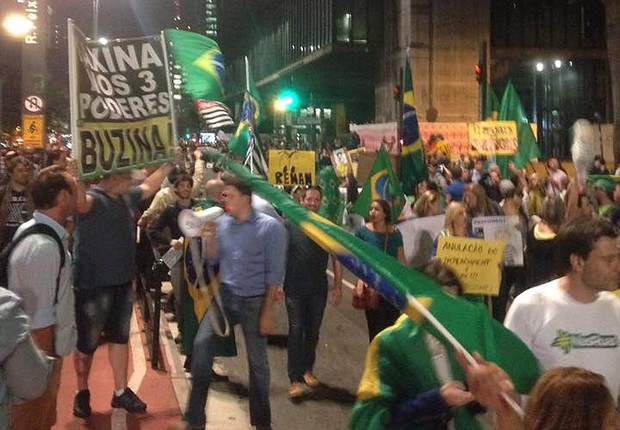 Movimento Vem Pra Rua convocou protesto na Avenida Paulista contra anulação do impeachment na Câmara (Foto: Reprodução/Facebook)