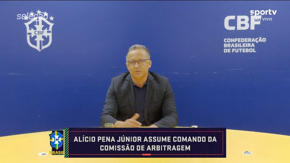 Alício Pena Júnior assume comando da comissão de arbitragem — Foto: Foto: Seleção SporTV