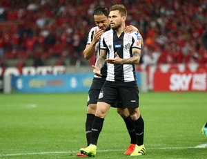 Santos perde João Paulo e Jean Lucas, suspensos, para jogo contra o Inter