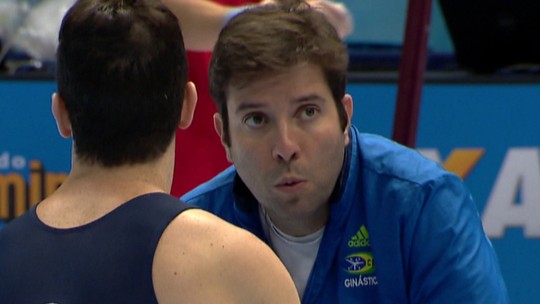 Resultado de imagem para TREINADOR DE GINASTICA ACUSADO DE ALICIAMENTO BRASIL