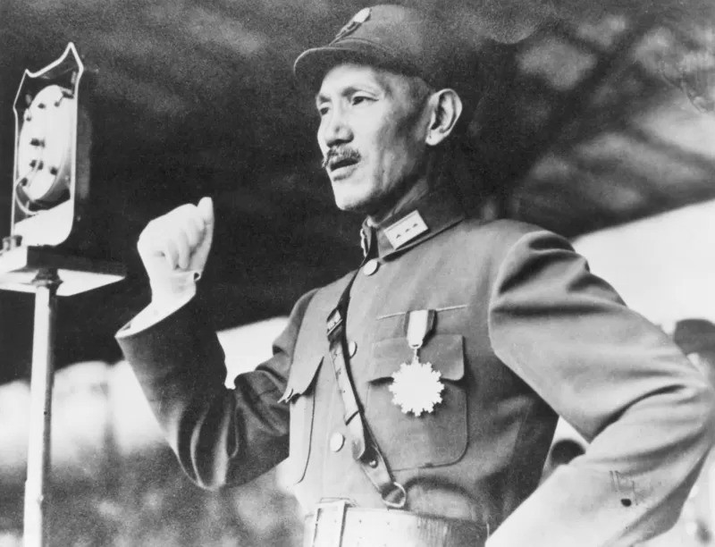 Chiang Kai-shek e o Kuomintang fugiram para Taiwan (Foto: Getty Images via BBC News)