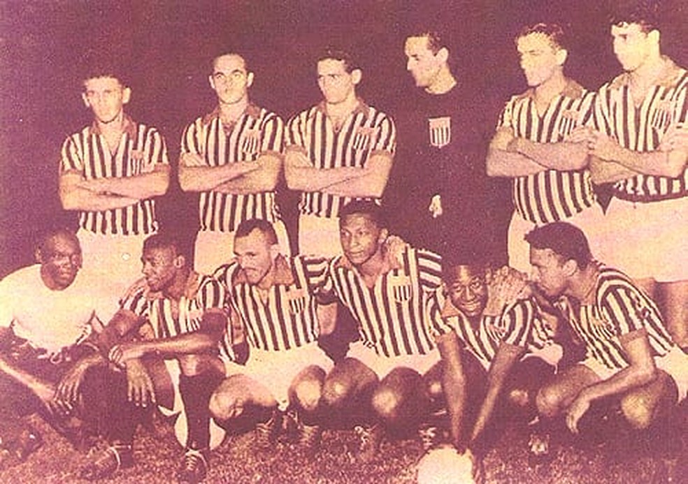 Saiba quem é Índio, atacante do Flamengo, que perdeu vaga na Copa de 1958 para o Rei Pelé