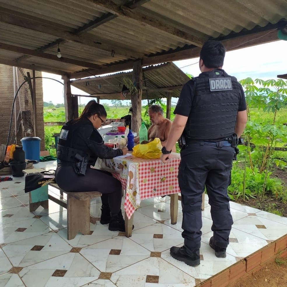 Polícia Civil cumpre mandados na Reserva Estadual Parque Serra dos Reis em Rondônia — Foto: PC-RO/Divulgação