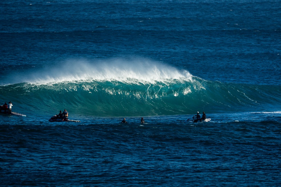 "The Box" é uma das mais belas e perigosas ondas da Austrália — Foto: Dunbar / WSL