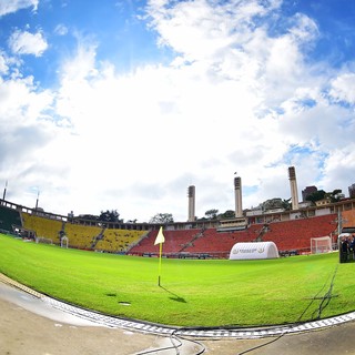 CBF confirma jogos no mesmo dia de Santos e Flamengo, no Pacaembu