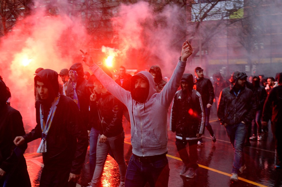 torcida olympique de marselha bilbao (Foto:  REUTERS/Vincent West)