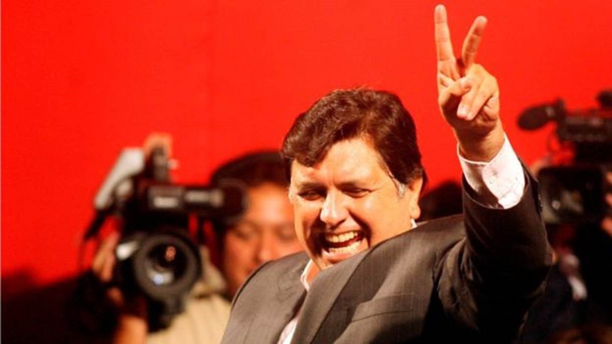 Ex-presidente do Peru Alan García, que morreu nesta quarta, era acusado de receber propina da Odebrecht (Foto: REUTERS/Ivan Alvarado via BBC)