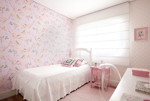 Apartamento contemporâneo com cores neutras (Foto: Adriana Barbosa / divulgação)