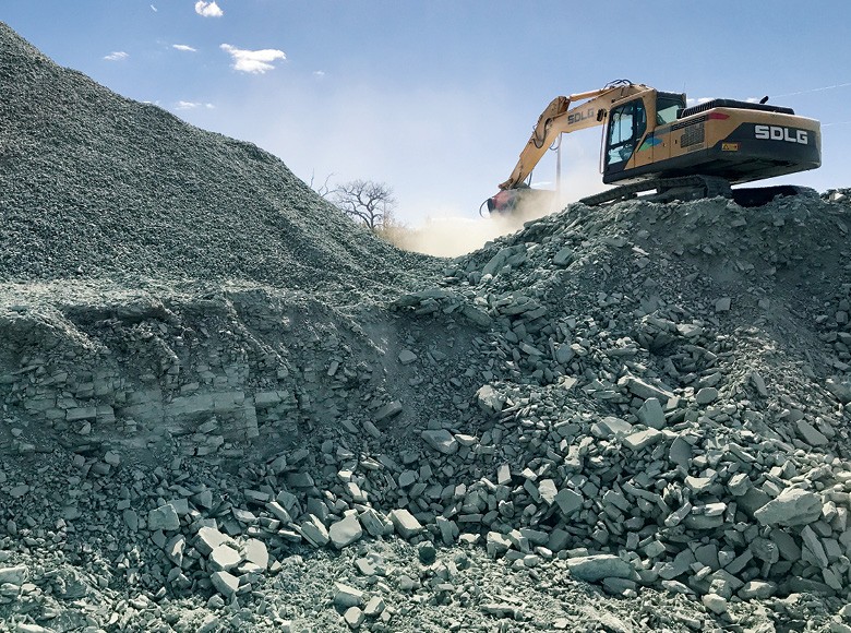 Adubo mineral, agromineração para fortalecer as plantas e melhorar a qualidade do solo (Foto: Embrapa/divulgação)