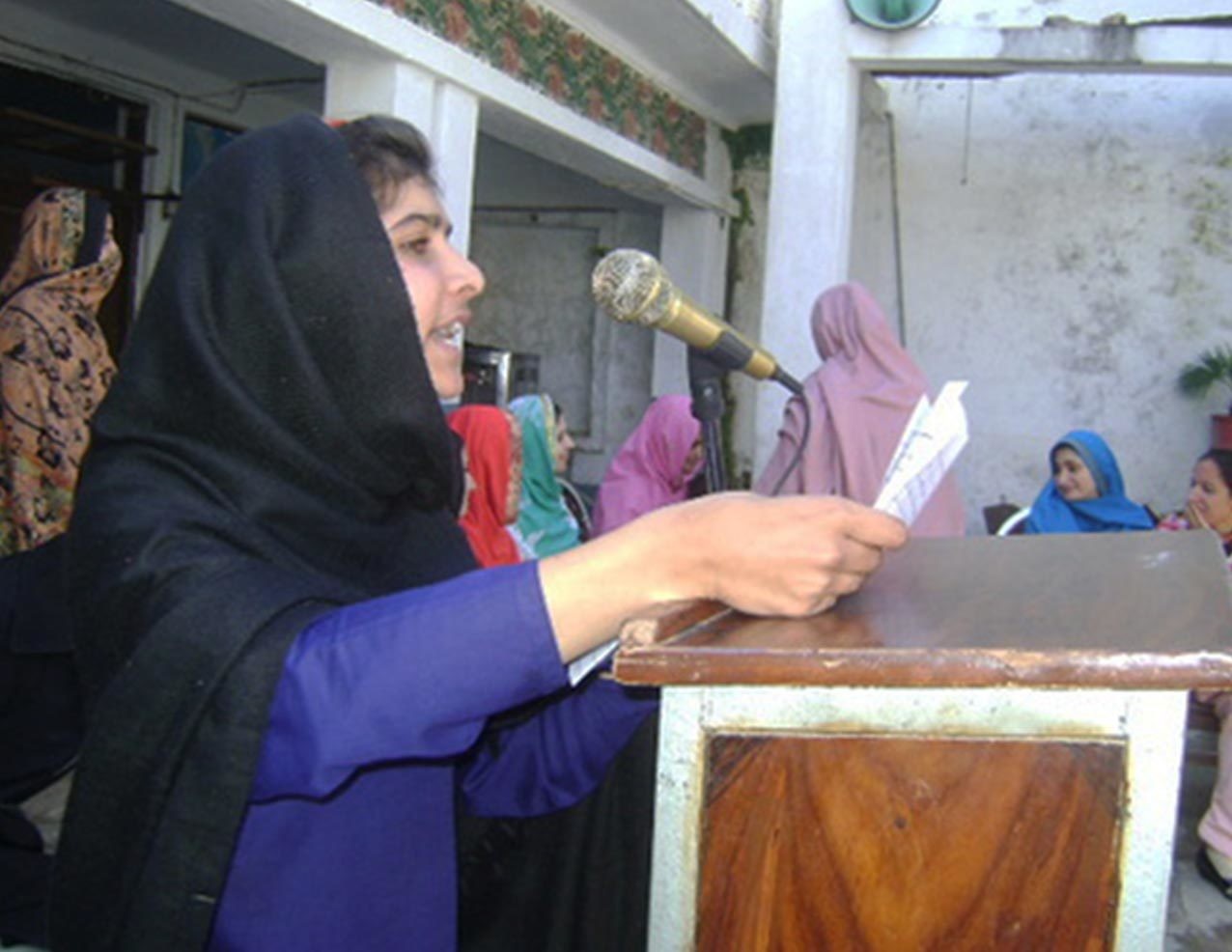 Malala protesta contra o Talibã em 2012 (Foto: Divulgação/https://www.malala.org/)