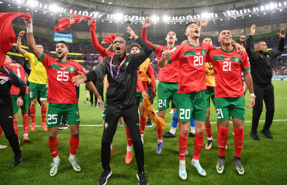 Marrocos enfrenta França em semifinal histórica de Copa