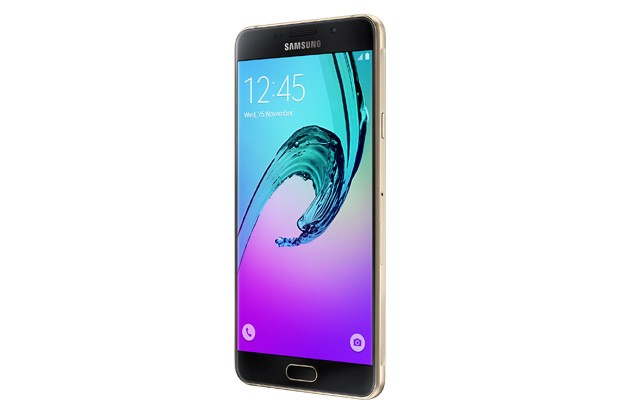 Samsung Galaxy A7 sai por R$ 2.499 (Foto: Divulgação)