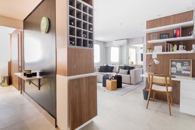 Apartamento de 57 m² para um solteiro tem ideias versáteis (Foto: ATA Photograph/Divulgação)