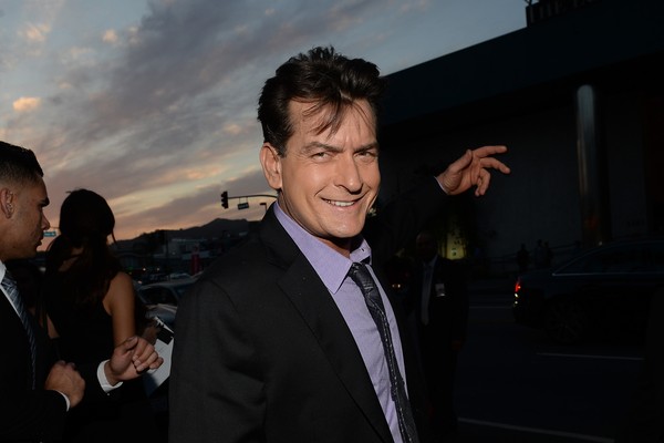 O ator Charlie Sheen revelou ter sido diagnosticado com HIV (Foto: Getty Images)