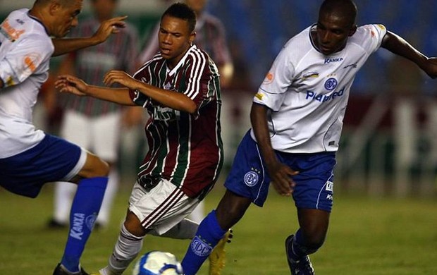 Confiança foi eliminado pelo Fluminense ainda na primeira fase (Foto: GLOBOESPORTE.COM)