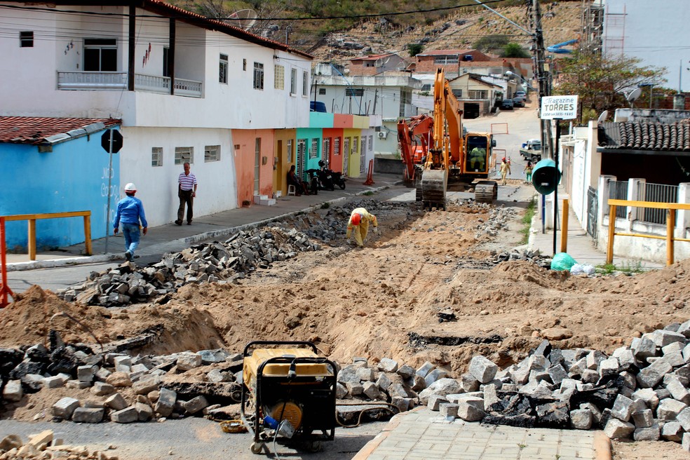 Obras começam a chegar na área urbana de Pesqueira  (Foto: Divulgação/Pesqueira)