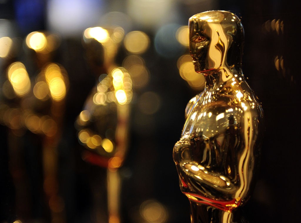 Veja como 11 ganhadores do Oscar guardam suas estatuetas (Foto: Getty Images)