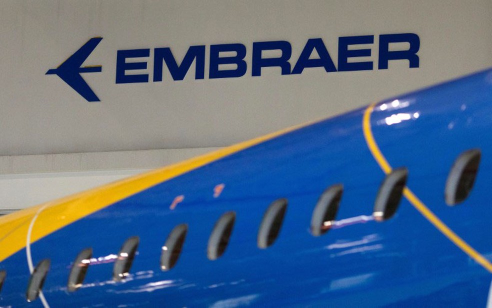 Boeing e Embraer anunciaram acordo que forma nova empresa avaliada em US$ 5,26 bilhÃµes â€” Foto: Roosevelt Cassio/Reuters