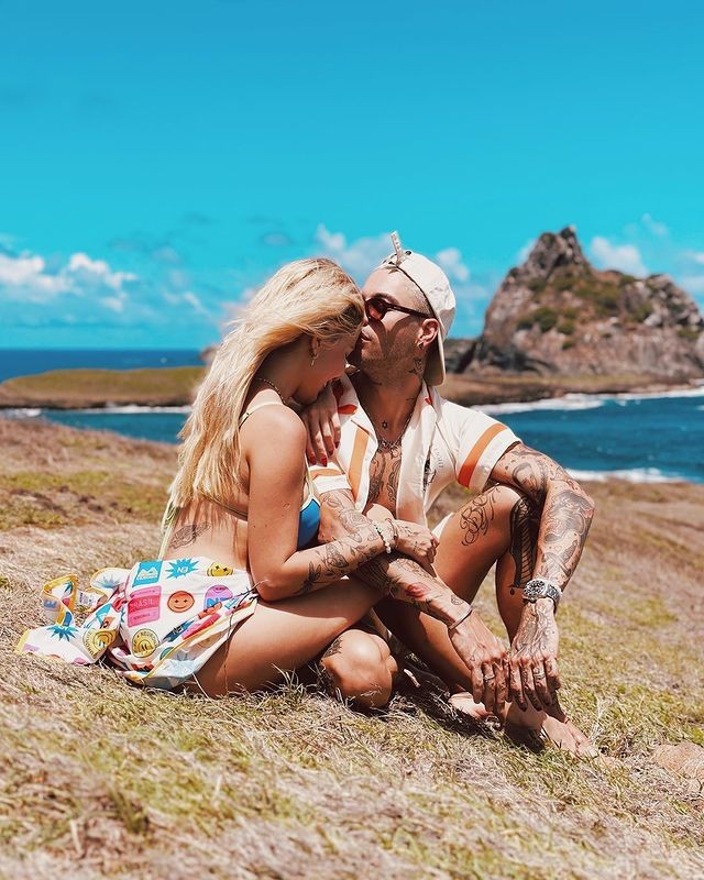 Karoline e Guilherme assumiram o relacionamento em janeiro de 2023 — Foto: Reprodução/Instagram