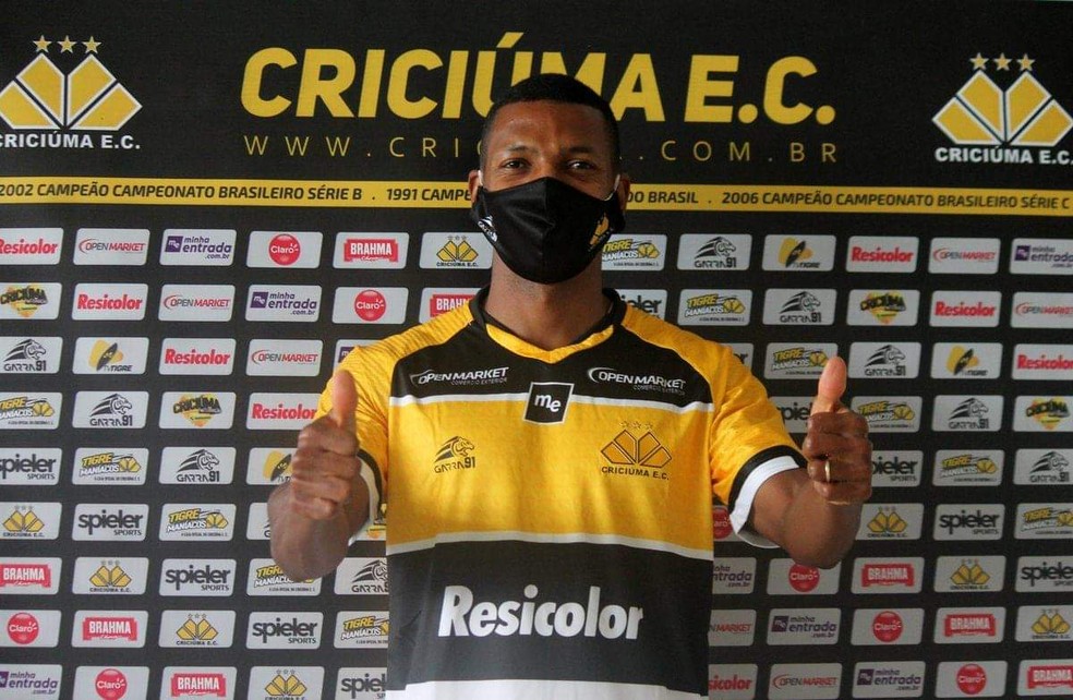 Reforco Do Criciuma Jean Dias Ve Time Como Um Dos Favoritos No Catarinense Chance E Grande Criciuma Ge