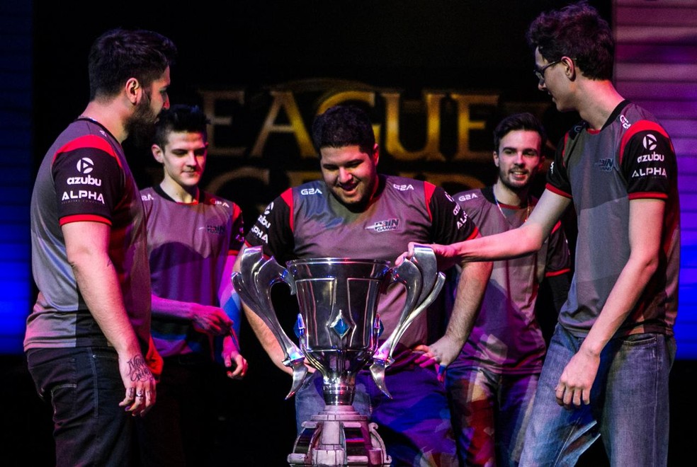 Conheça todos os times campeões do CBLoL | Campeonatos ...