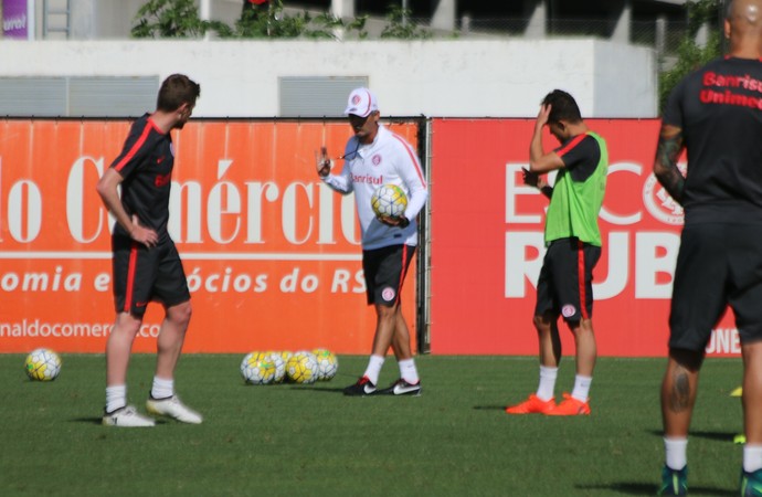 Lisca treino do Inter (Foto: Eduardo Deconto/GloboEsporte.com)