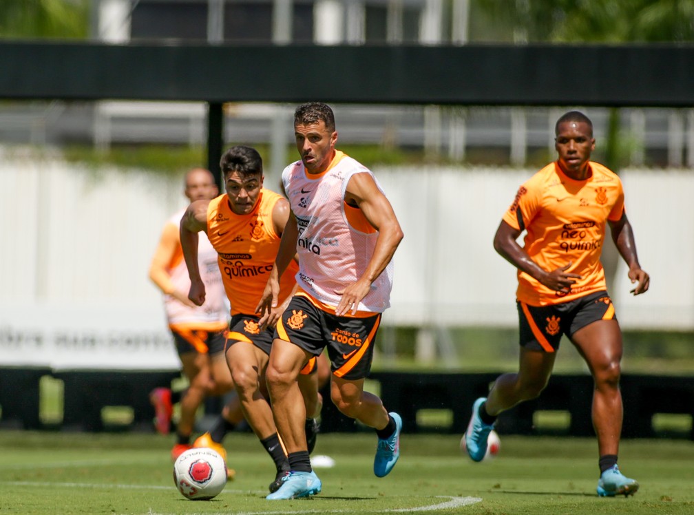 Júnior Moraes no último treino do Corinthians antes das quartas do Paulistão — Foto: Rodrigo Coca/Ag. Corinthians