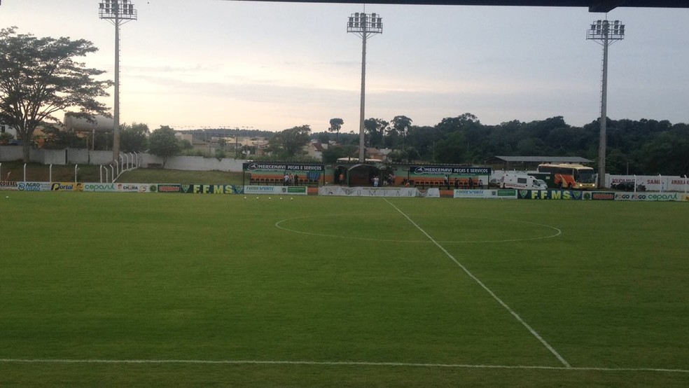 Estádio Virotão, em Naviraí MS — Foto: Diogo Nolasco/TV Morena