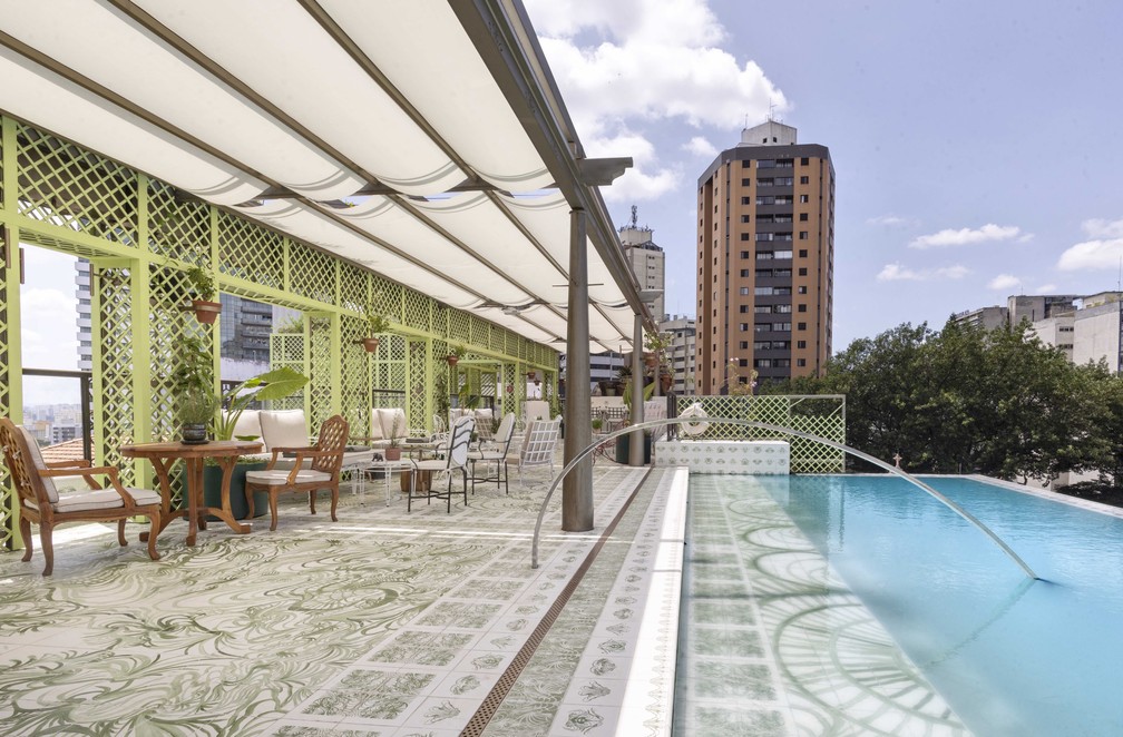 A piscina do Belavista Rooftop Pool & Bar, dentro da Cidade Matarazzo.  — Foto: Divulgação