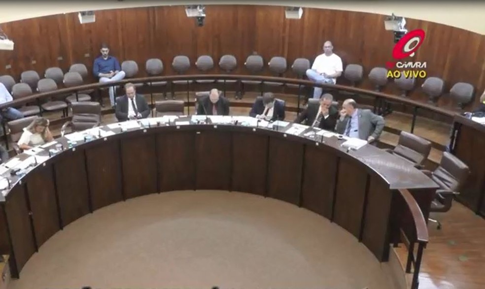 Câmara de Marília protocola pedido de afastamento de vereadora que ligou para tenente-coronel após ter carro guinchado — Foto: TV Câmara/Arquivo