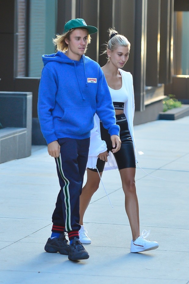 New York, NY  - Justin Bieber and Hailey Baldwin go shopping at the Empire Stores by the Brooklyn Bridge.Pictured: Justin Bieber, Hailey BaldwinBACKGRID USA 12 JULY 2018 USA: +1 310 798 9111 / usasales@backgrid.comUK: +44 208 344 2007 / uk (Foto: North Woods / BACKGRID)
