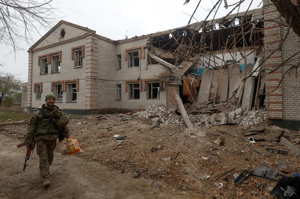 Cidade de Kherson foi liberada pelas tropas russas em novembro de 2022. — Foto: Valentyn Ogirenko/REUTERS