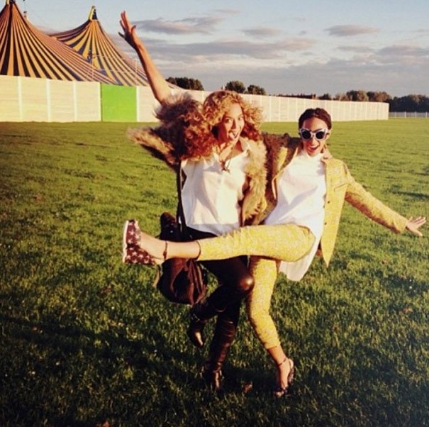 Beyoncé e Solange Knowles (Foto: Instagram)