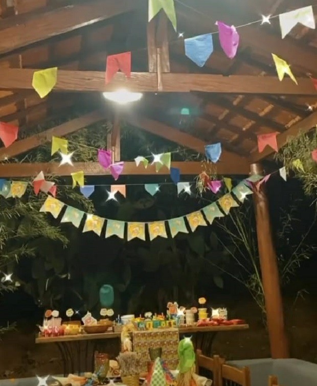 Detalhes da decoração da festa junina de Eliana (Foto: Reprodução/Instagram)