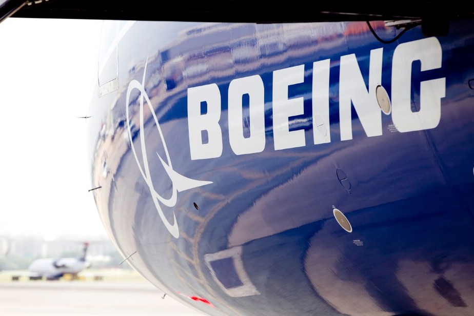 A Boeing Co. 787 Dreamliner sits on display during its global Dream Tour at Reagan National Airport in Washington, D.C., U.S., on Tuesday, May 8, 2012. Proposed legislation to reauthorize the U.S. Export-Import Bank won support from aircraft manufacturer