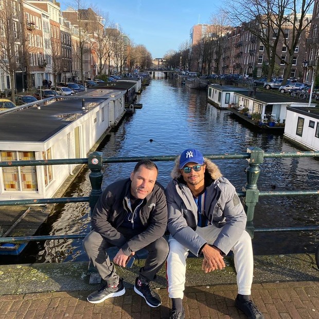 Rodrigo Sant´Anna e Junior Figueiredo em Amsterdam, na Holanda (Foto: Reprodução/Instagram)