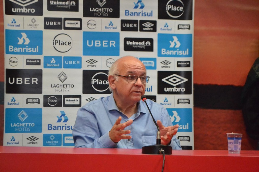 Negativa da CBF para antecipar jogo contra o Paraná causa desconforto no Grêmio
