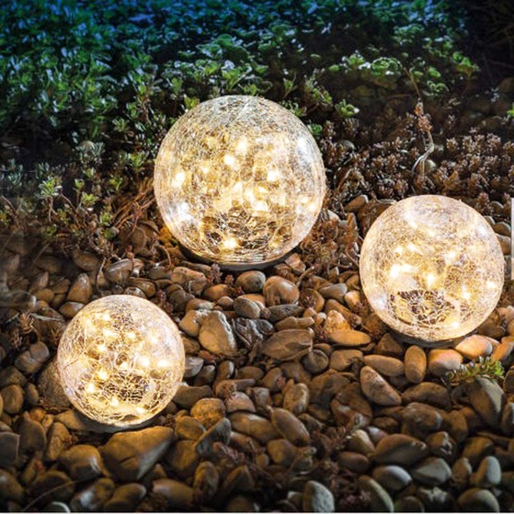 Luminária globo para jardim (Foto: Reprodução/Amazon)