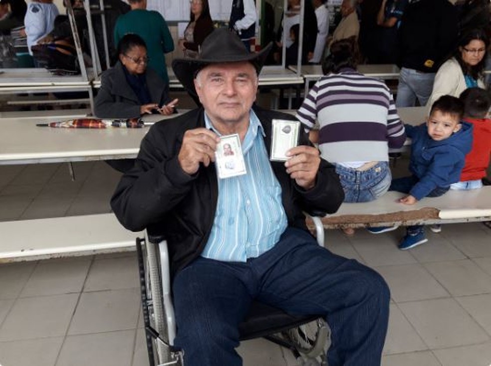 AntÃ´nio Prado entende que o voto Ã© uma obrigaÃ§Ã£o de todos â Foto: Robson Boamorte/G1