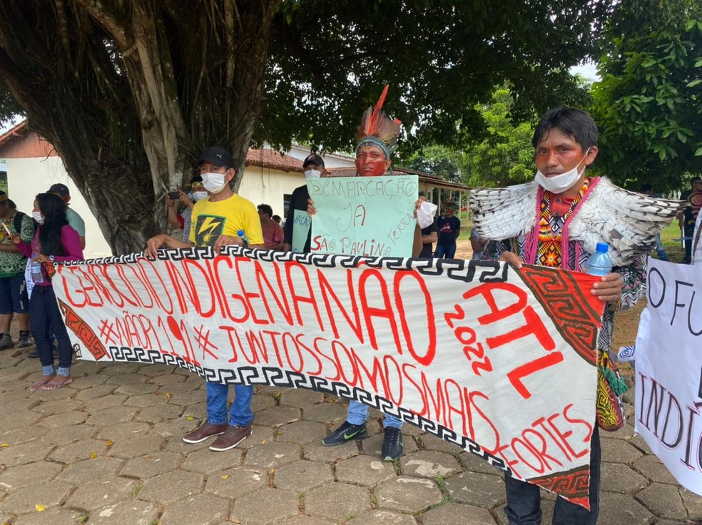 Protesto de indígenas em Rio Branco — Foto: Arquivo pessoal
