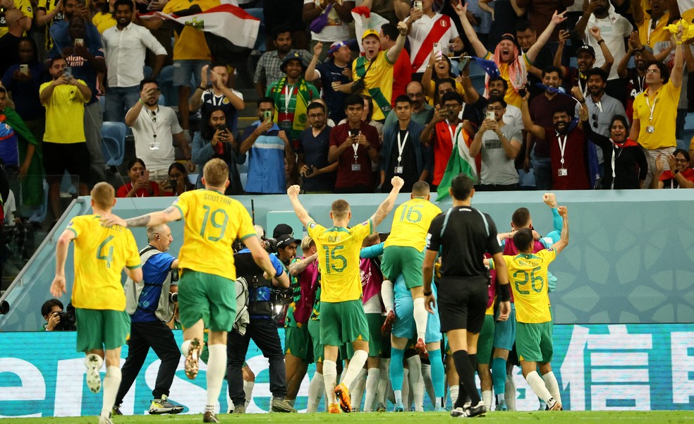 Austr�lia comemora contra a Dinamarca � Foto: Wolfgang Rattay/Reuters