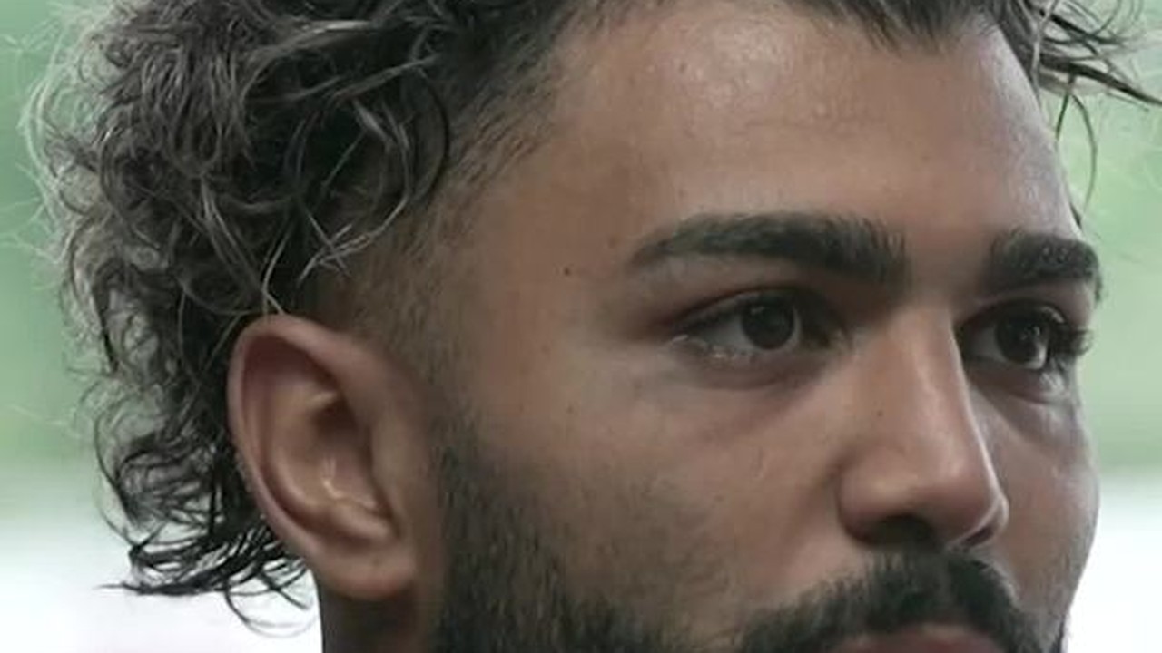 'Gosto muito de jogar com ele', diz Gabigol sobre Pedro