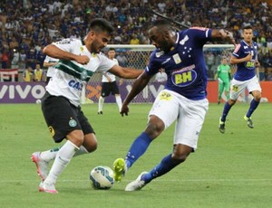 Cruzeiro anuncia renovação com patrocinador master para a camisa