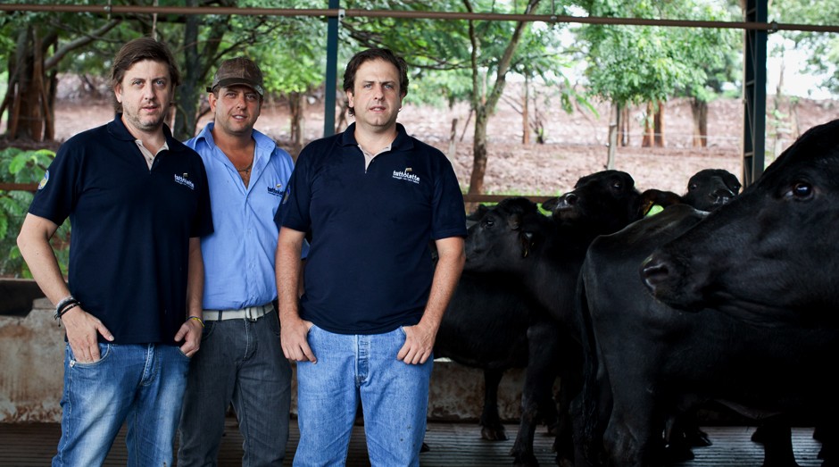 Ricardo, Fábio e Rodrigo Cotrim Rodriguez, das marcas Búfalo Dourado, Fazenda Sesmaria e Tuttolatte (Foto: Divulgação)