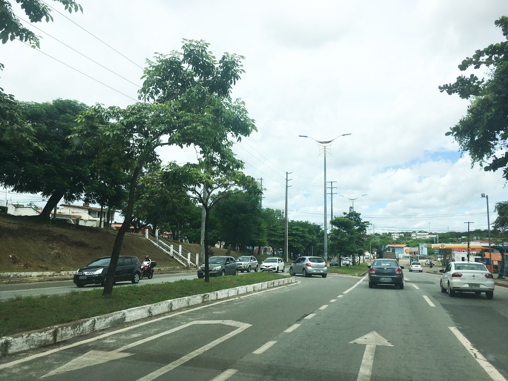 ANTES | SÃO LUÍS (MA) - Avenida Daniel de La Touche tem movimentação significativa de veículos. — Foto: Rafaelle Fróes/G1 MA