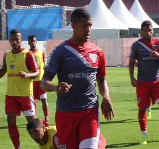 Com reforços, Antônio Carlos vê São Paulo no mesmo nível do Cruzeiro
