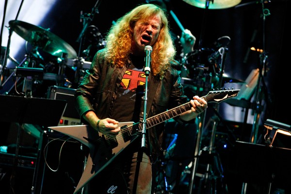 O músico Dave Mustaine em um show do Megadeath (Foto: Getty Images)